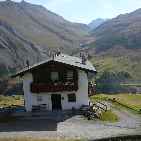 Casa Gembre Apartment Livigno Ruang foto