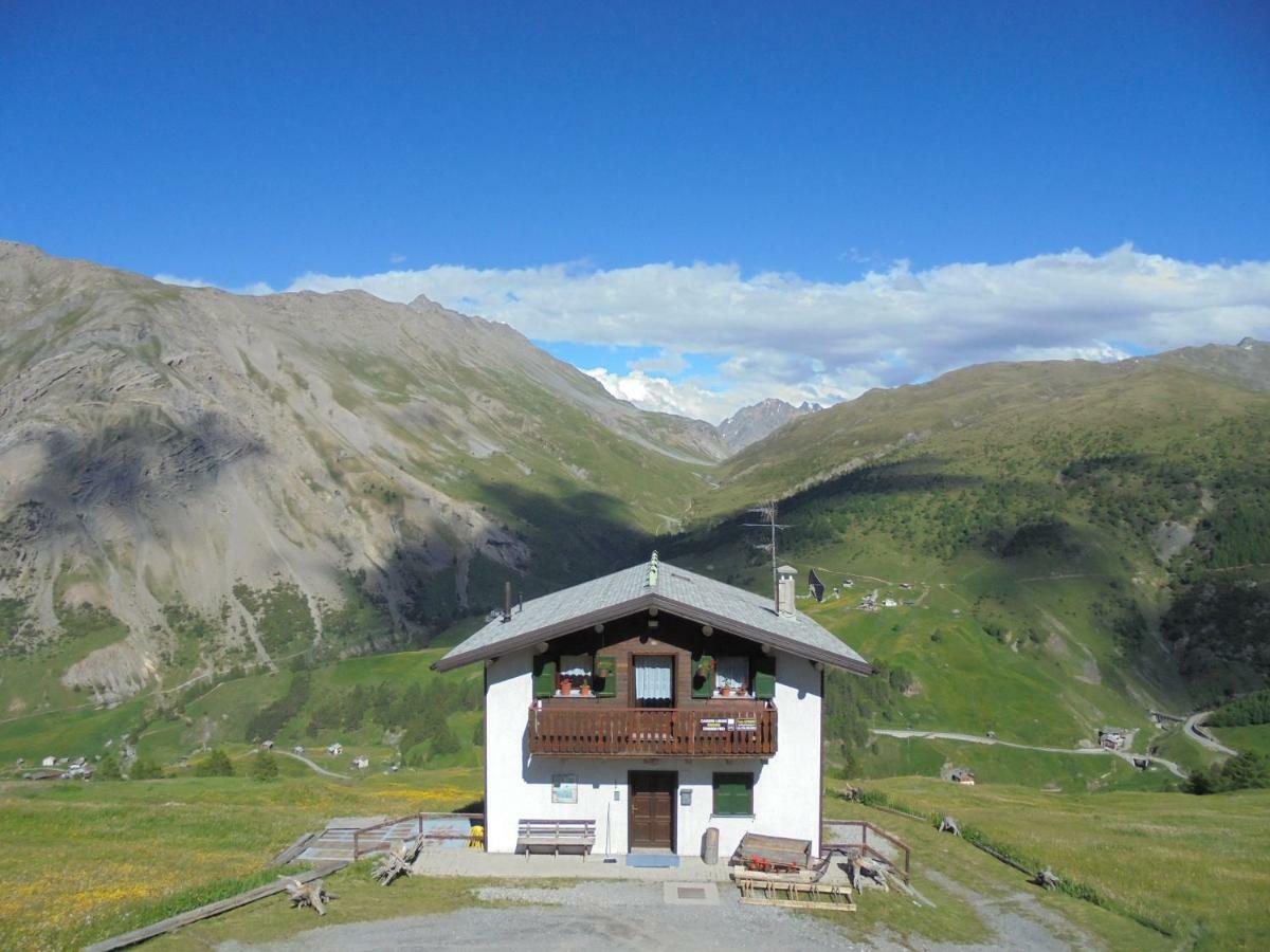 Casa Gembre Apartment Livigno Bagian luar foto